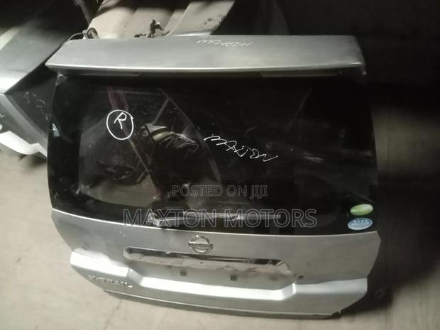 Nissan Xtrail Nt31 Tailgate With Spoiler