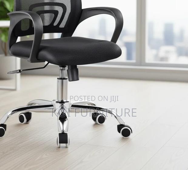 Office Chairs; Aeroflex Black Mesh Clerical Chrome Based Office Chair - thumbnail 4