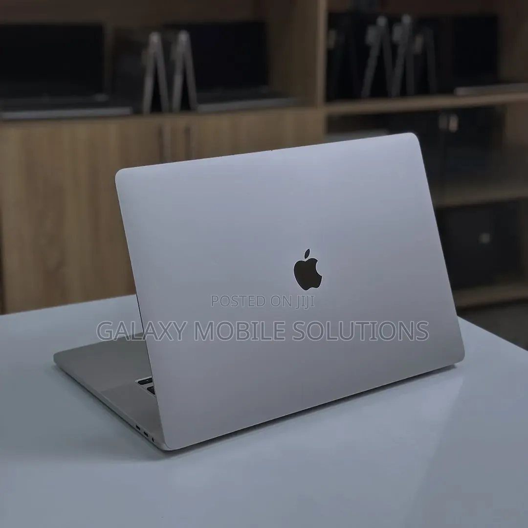 Laptop Apple MacBook Pro 2019 32GB Intel Core i7 SSD 512GB