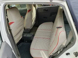 Nissan Advan 2010 White