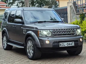 Land Rover Discovery 2010 Gray