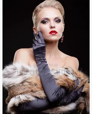 Elegant Opera Evening Gloves
