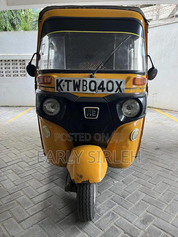 Bajaj RE 2012 Yellow