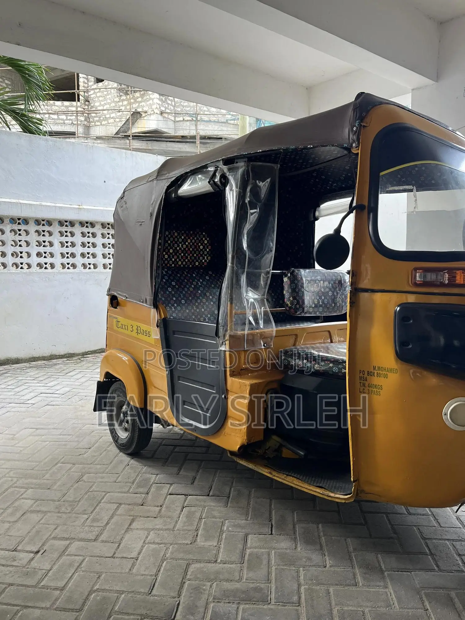 Bajaj RE 2012 Yellow
