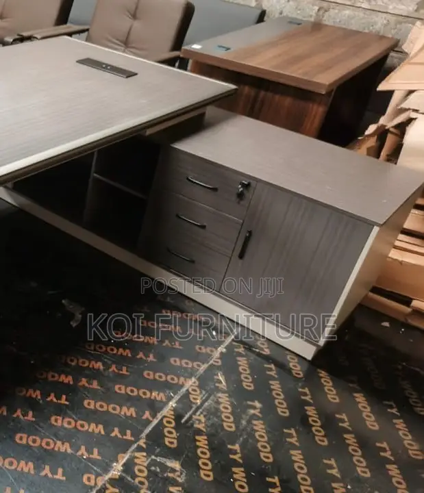 Office Desk; Classical Aero Stye 2.4 Meters Executive Office Desks