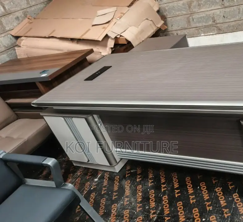 Office Desk; Classical Aero Stye 2.4 Meters Executive Office Desks