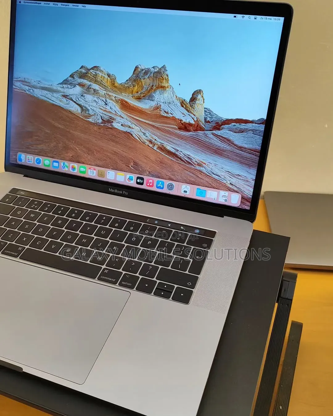 Laptop Apple MacBook Pro 2019 16GB Intel Core i7 SSD 512GB