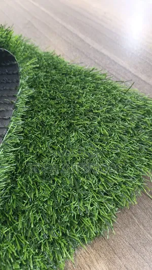 Fluffy Foot Friendly Artificial Grass Carpets