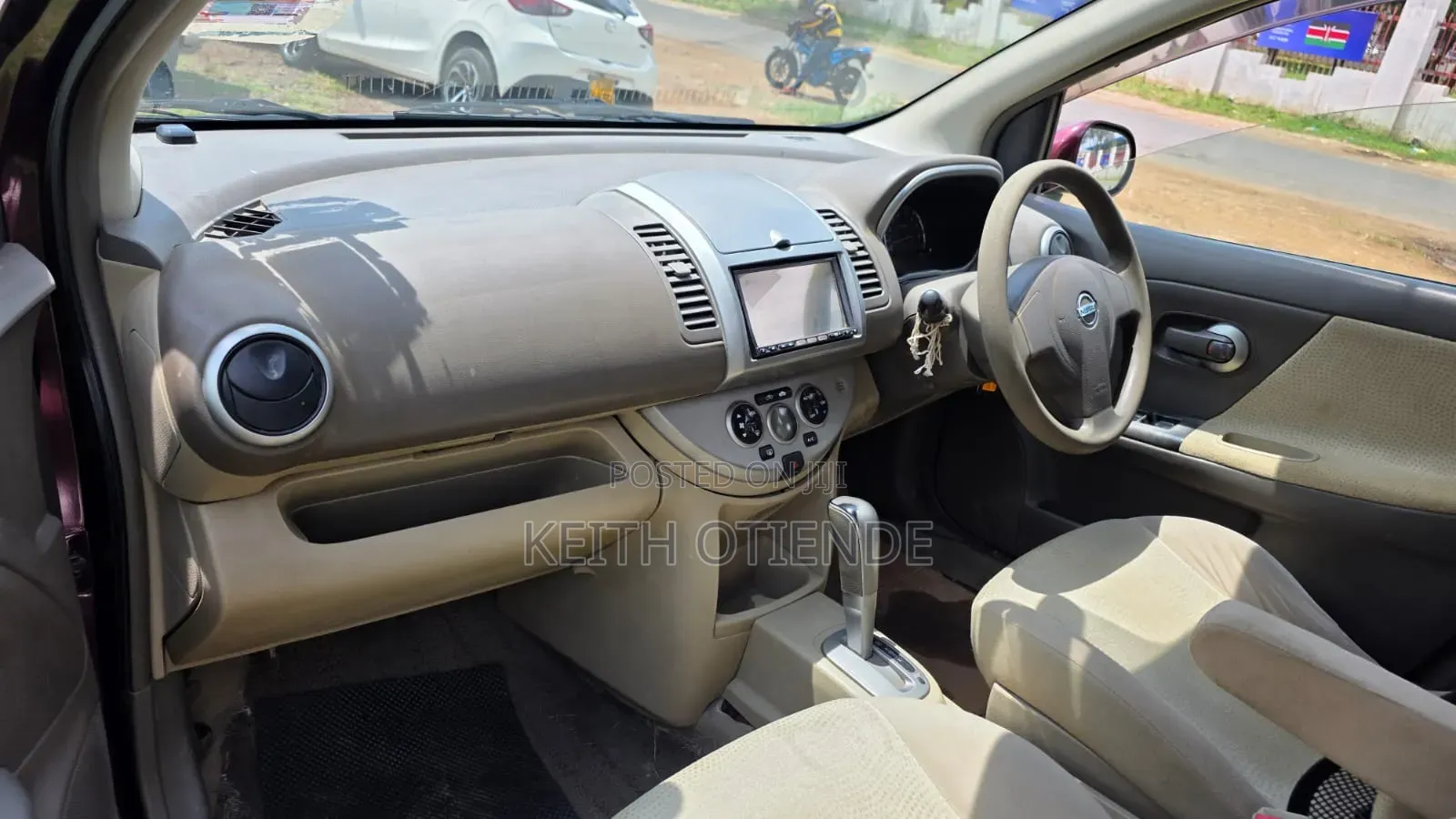 Nissan Note 1.4 2010