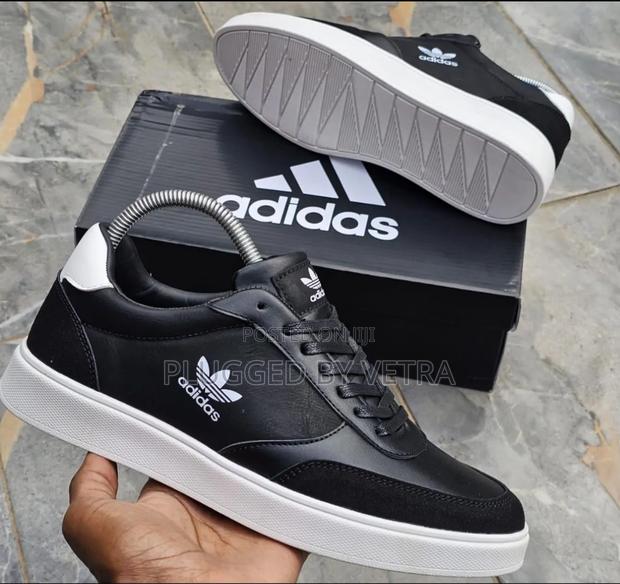 Adidas Casual Shoes/Sneakers.Multipurpose Wear.