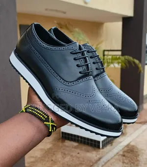 John Foster-Timberland Casual Shoes/Whitesole Casuals.
