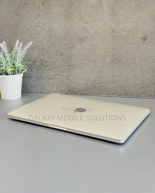 Laptop Apple MacBook Pro 2020 M1 8GB Apple M1 SSD 256GB - thumbnail 4