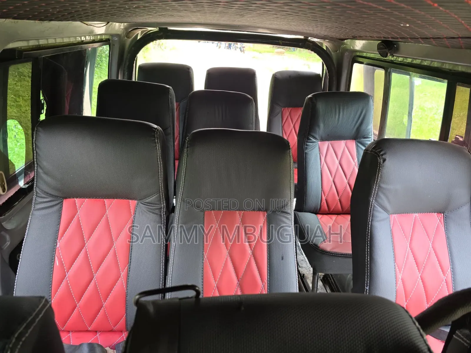 Toyota HiAce 2013 Silver