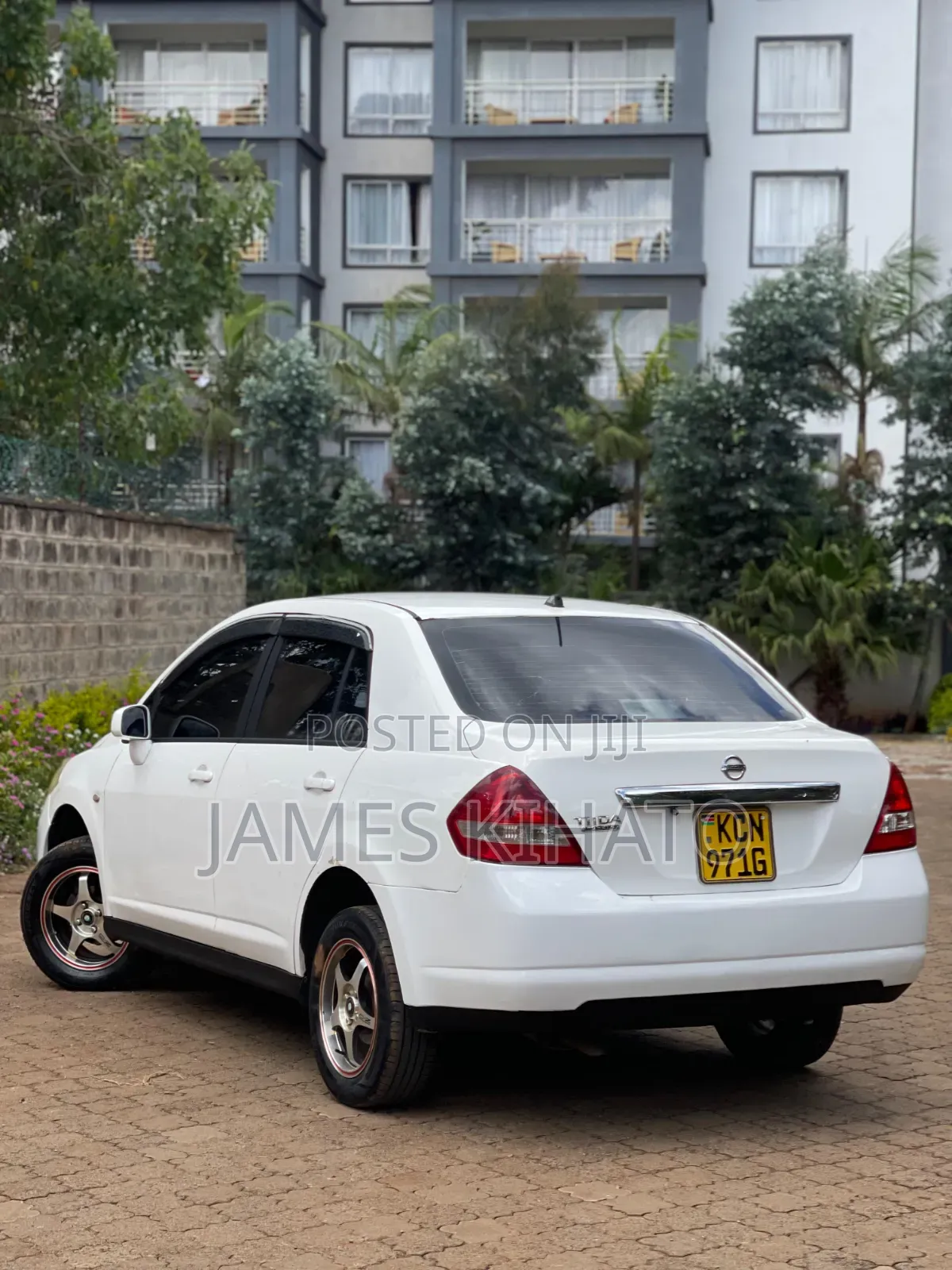 Nissan Tiida 1.5L 16V 2010 White