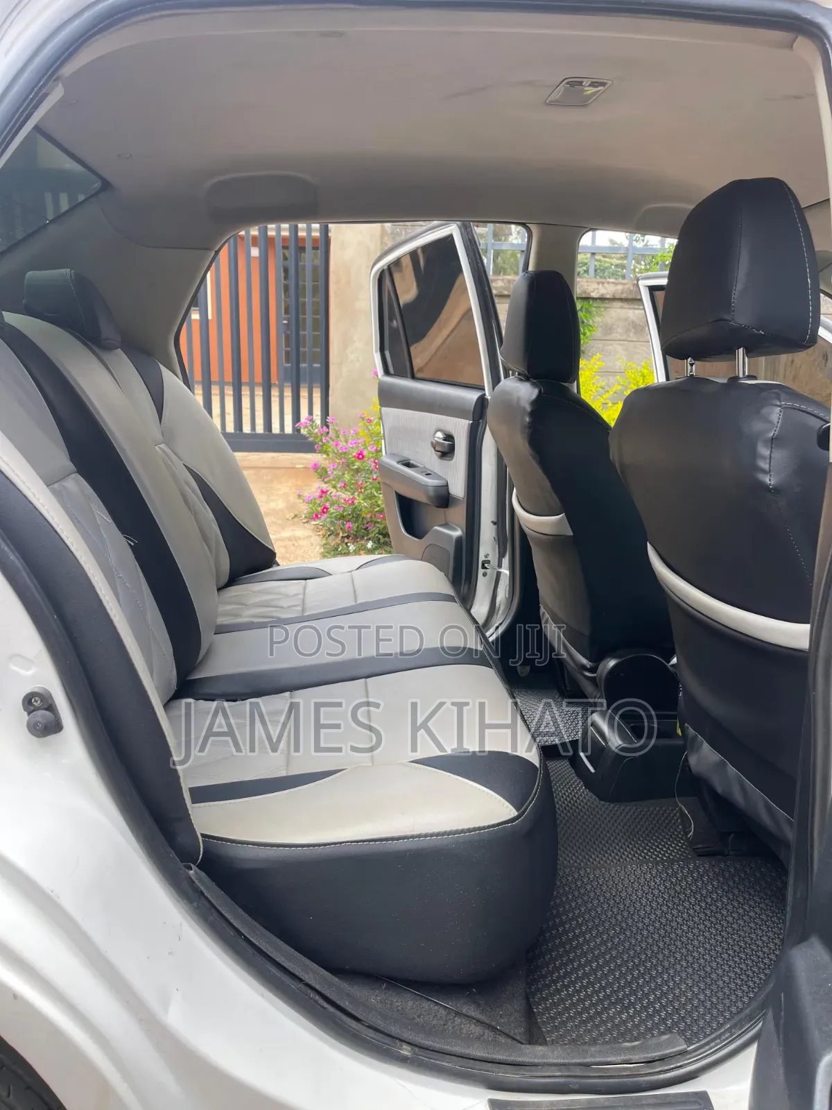 Nissan Tiida 1.5L 16V 2010 White