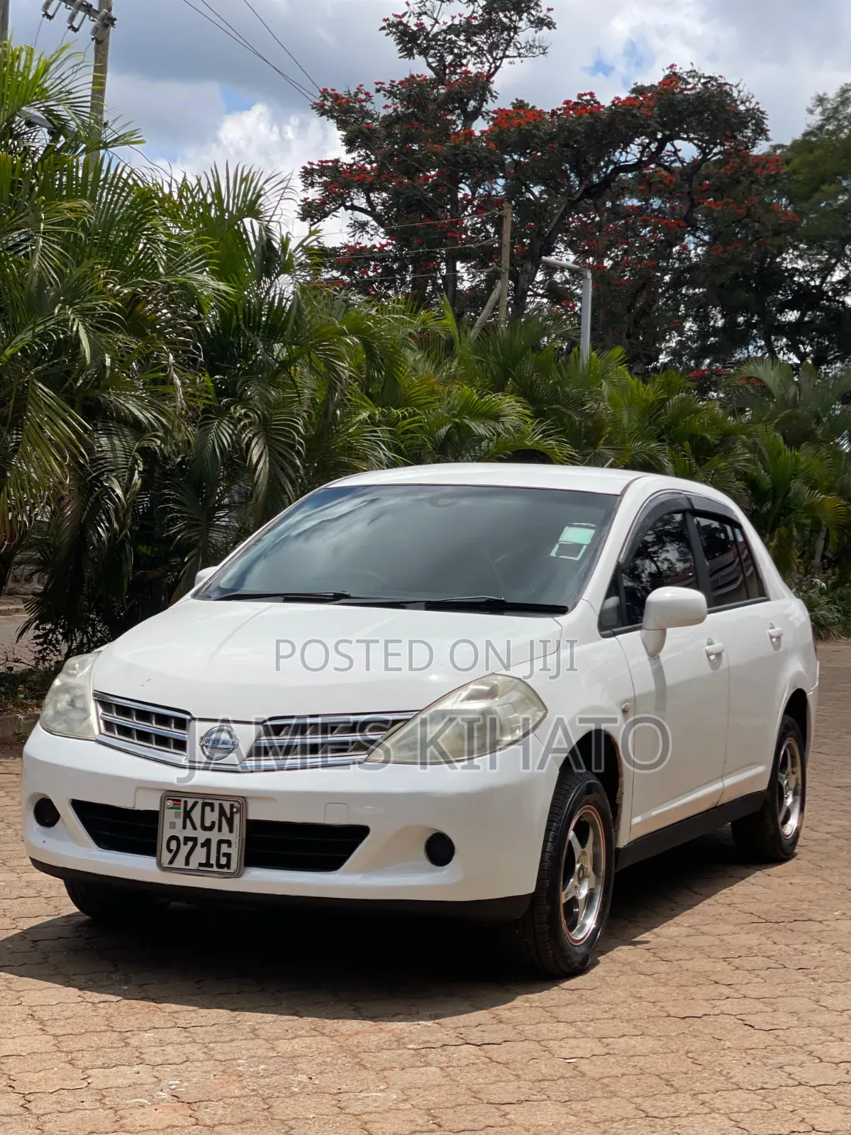 Nissan Tiida 1.5L 16V 2010 White