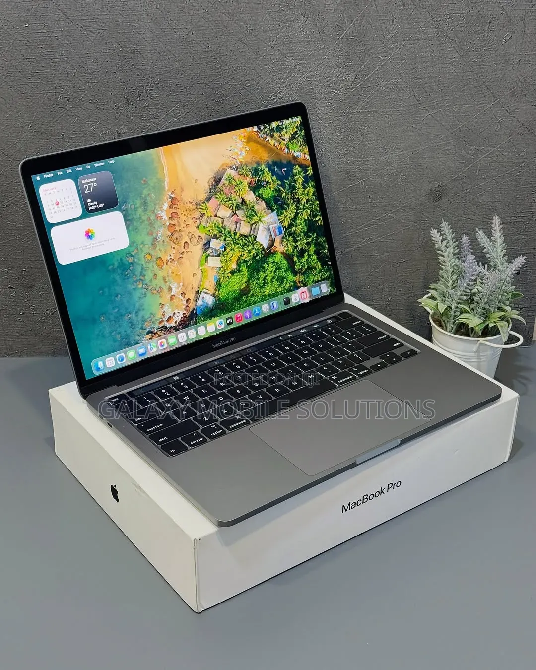 Laptop Apple MacBook Pro 2020 16GB Intel Core i7 SSD 512GB