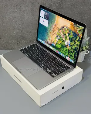 Laptop Apple MacBook Pro 2020 16GB Intel Core i7 SSD 512GB