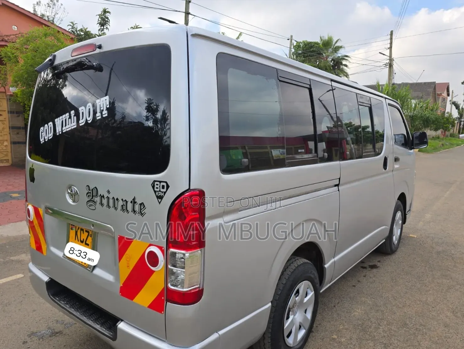 Toyota HiAce 2013 Silver