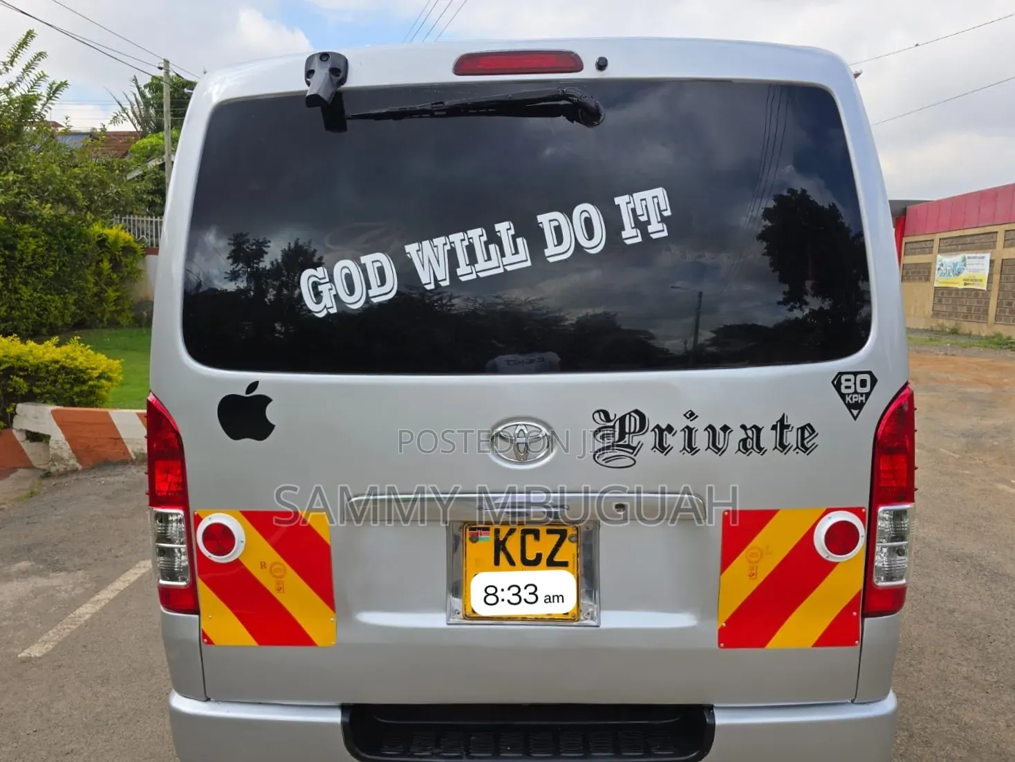 Toyota HiAce 2013 Silver