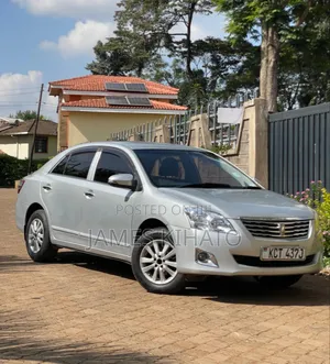 Toyota Premio 2012 Silver