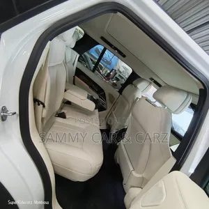 Land Rover Range Rover 2023 White