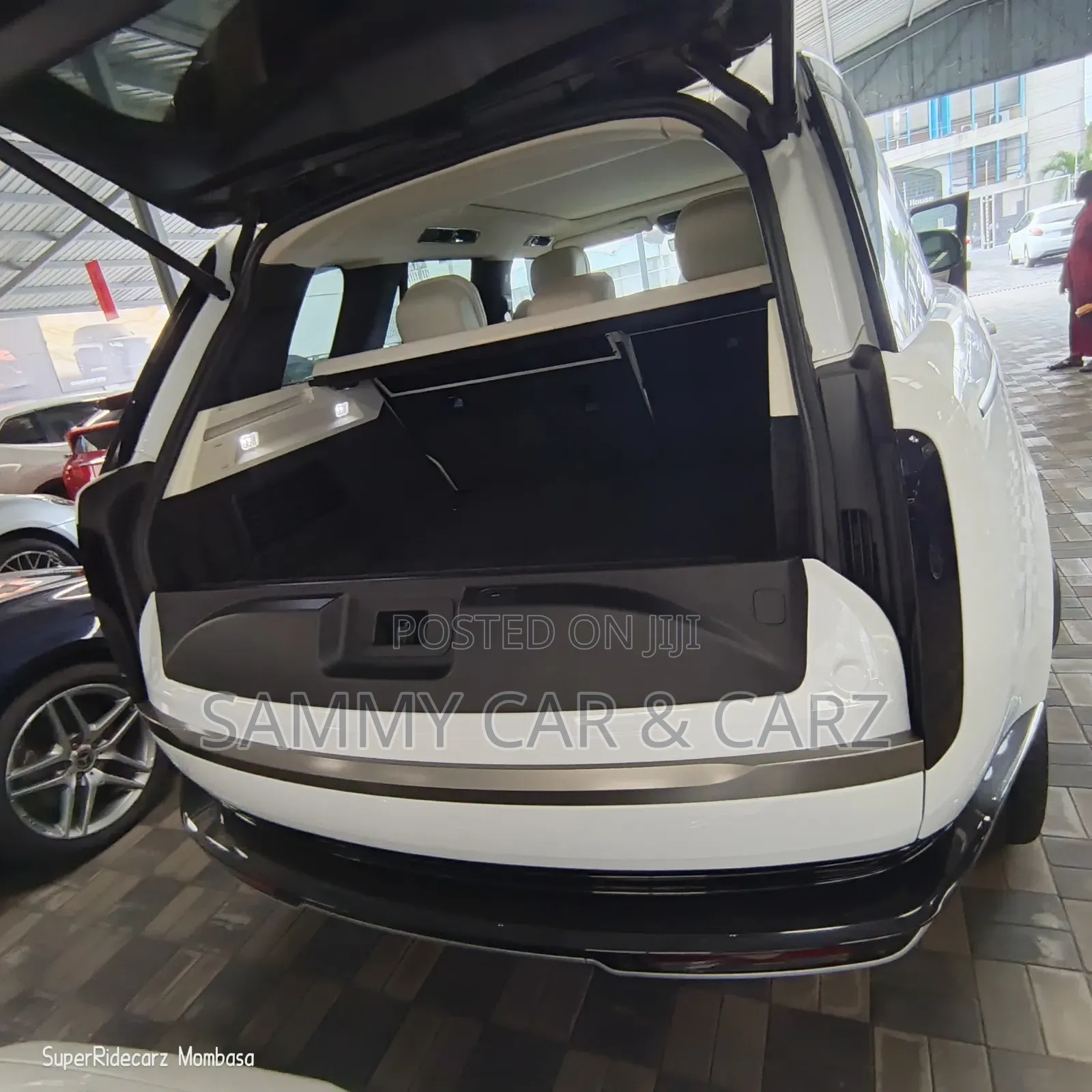 Land Rover Range Rover 2023 White