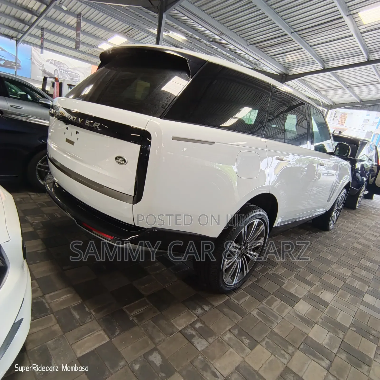 Land Rover Range Rover 2023 White