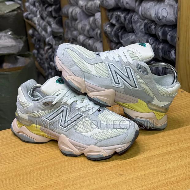 New Balance 9060 Unisex Sneakers