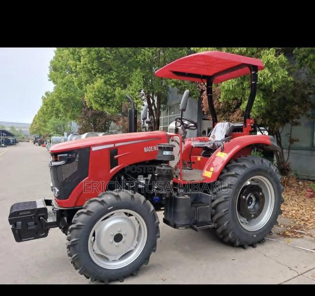 4 Wheel Tractors - thumbnail 2