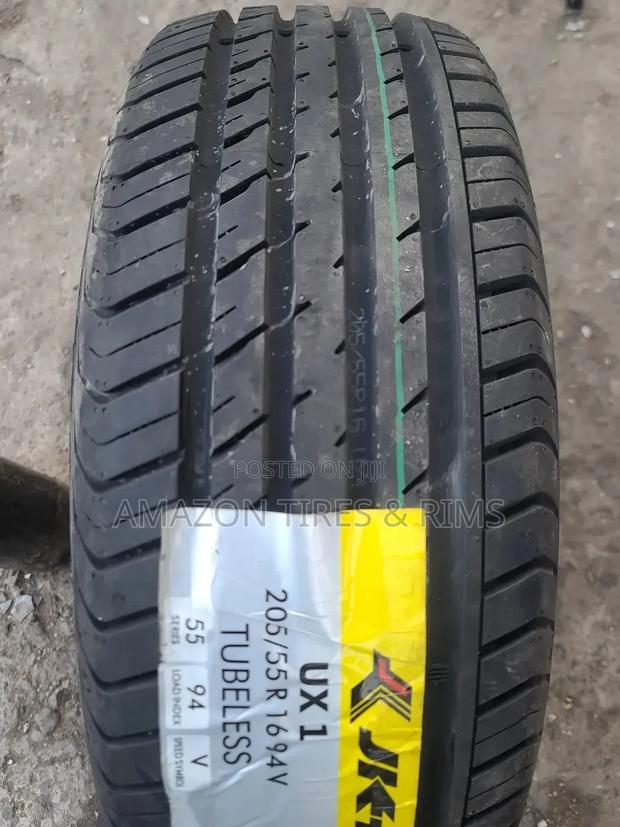 205/55r16 Jk Tyres 94v Ux1 [Made in India ]