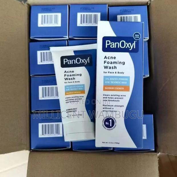 Panoxyl Acne Foaming Wash Benzoyl Peroxide 10% Maximum Strength 156g
