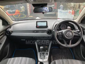 Mazda 2 2020 Gray