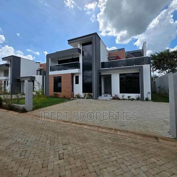 5bdrm Maisonette in Mugutha, Kimbo for sale