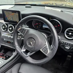 Mercedes-Benz GLC-Class 2019 Black