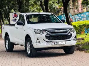 Isuzu D-MAX 2025 White