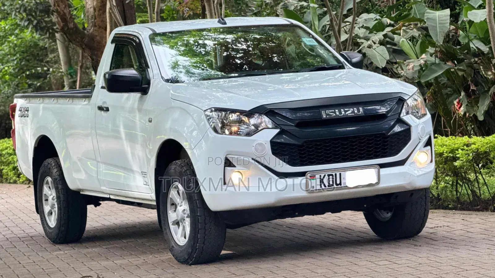 Isuzu D-MAX 2025 White