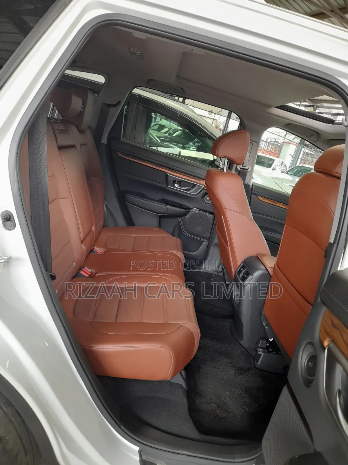 Honda CR-V Touring AWD 2019 White