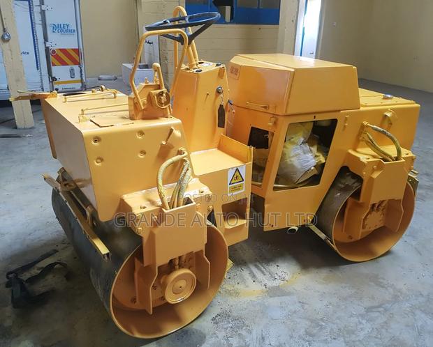 Bomag Compactor Double Drum - thumbnail 4