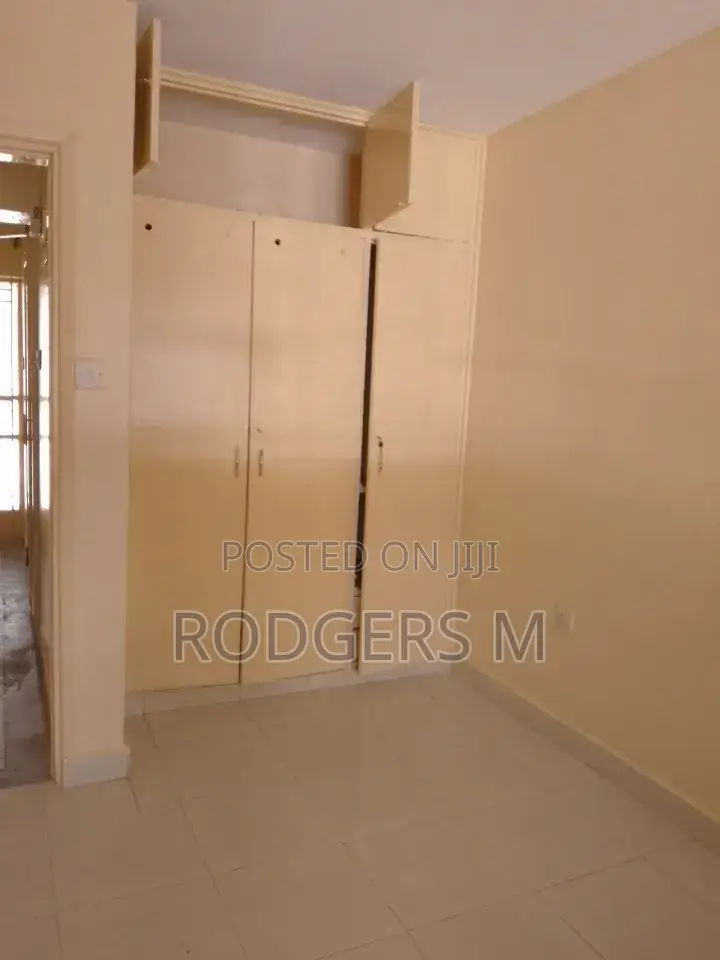 1bdrm Apartment in Valley Arcade for rent