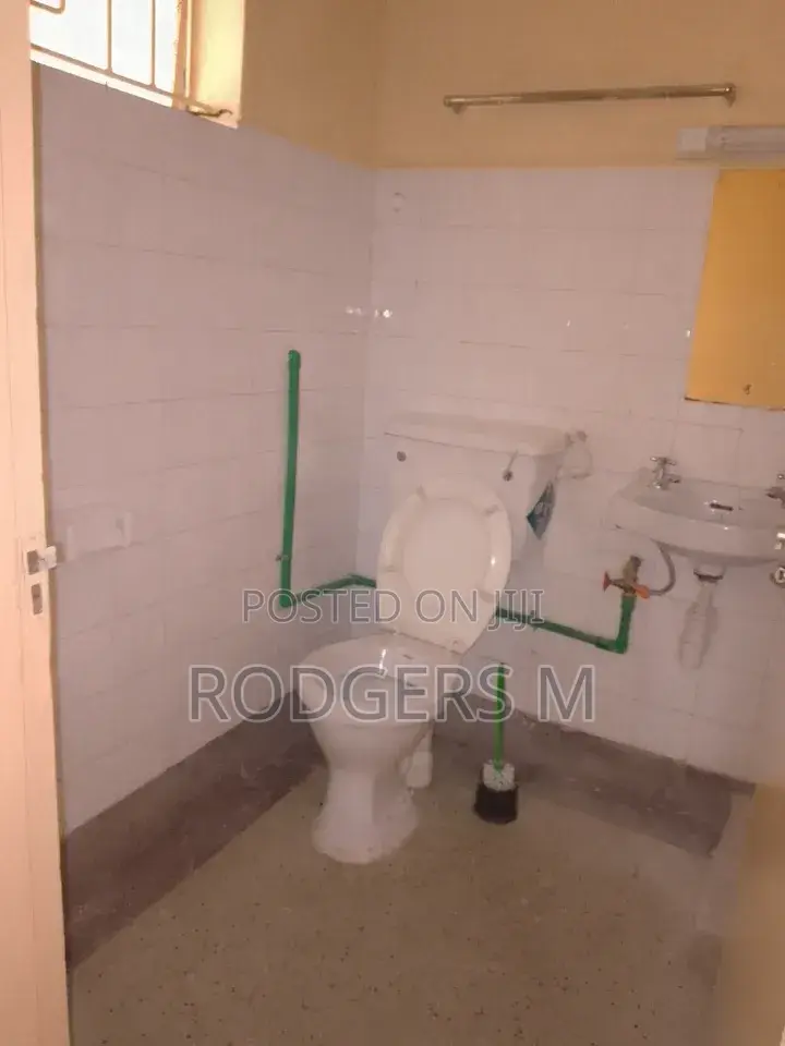 1bdrm Apartment in Valley Arcade for rent