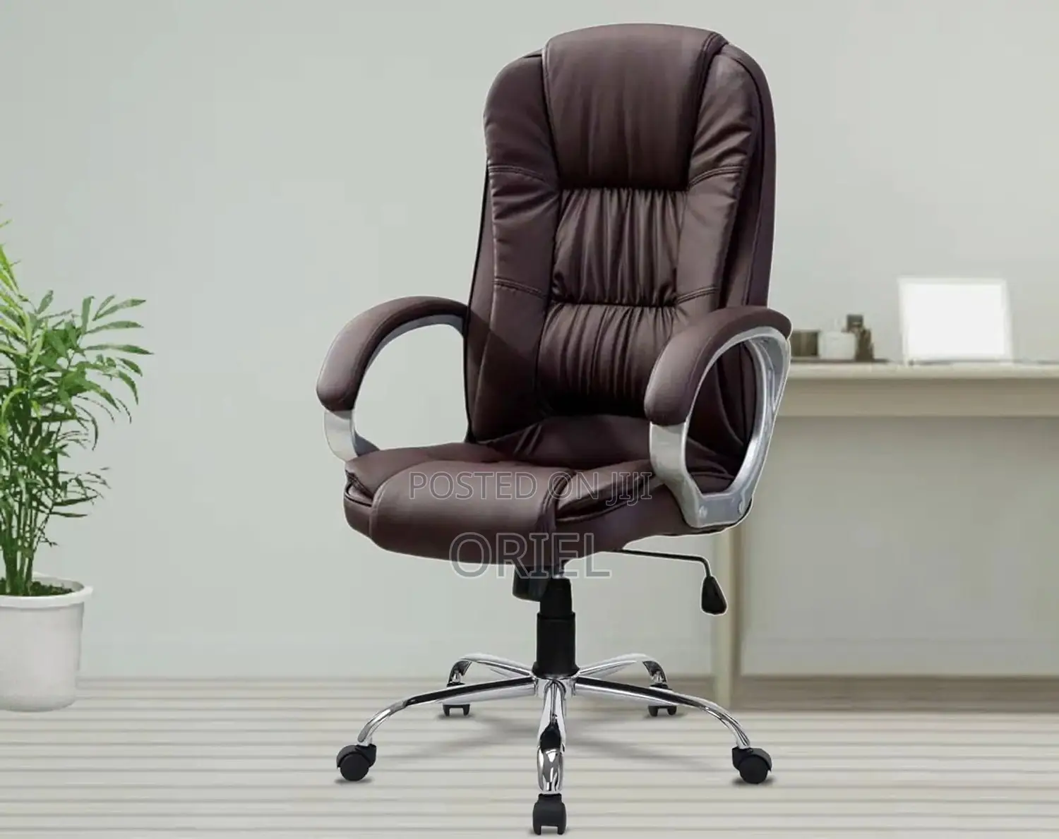 Office Chair : Ergonomic Brown Office Chair