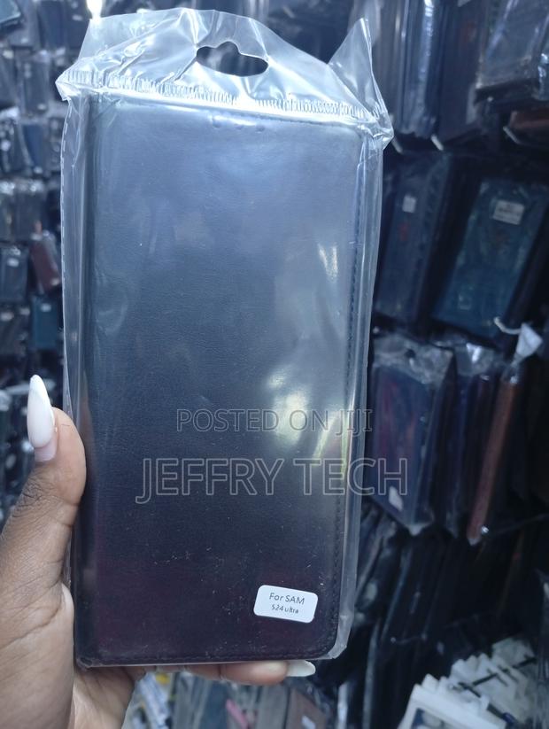 Samsung Galaxy S24 Ultra Black Faux Leather Wallet Flip Case