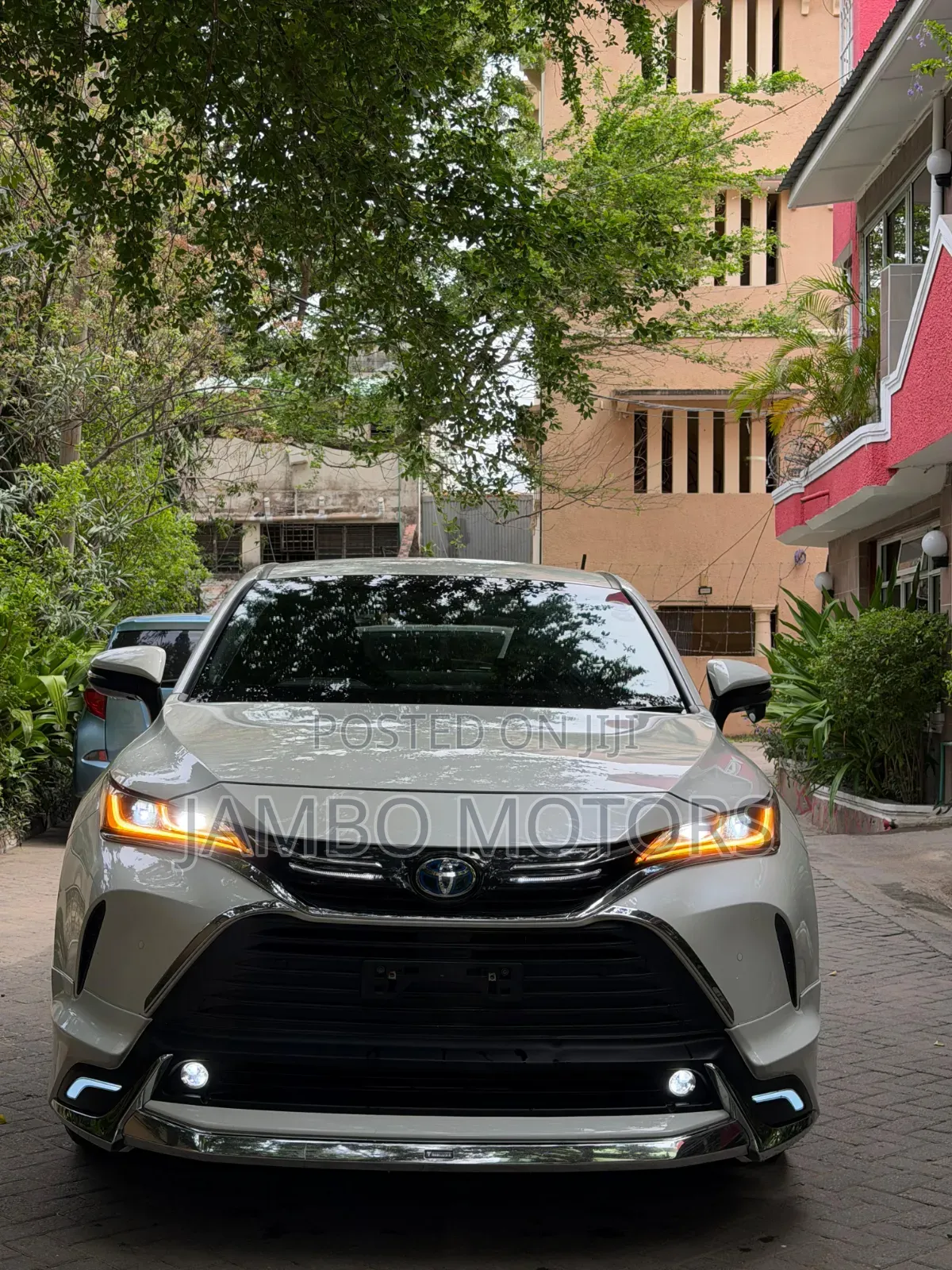 Toyota Harrier Hybrid Z Leather Package 2022 White