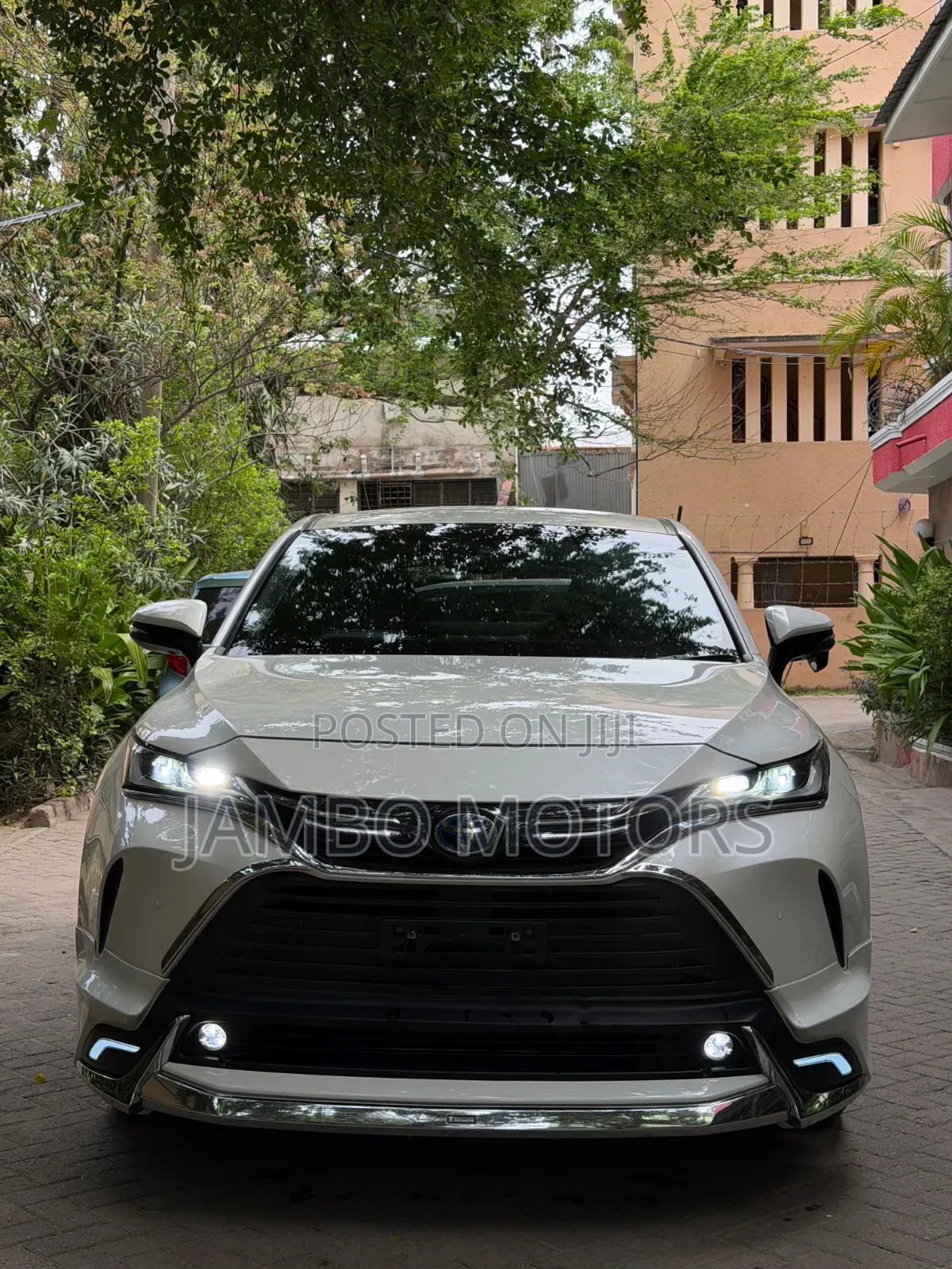 Toyota Harrier Hybrid Z Leather Package 2022 White