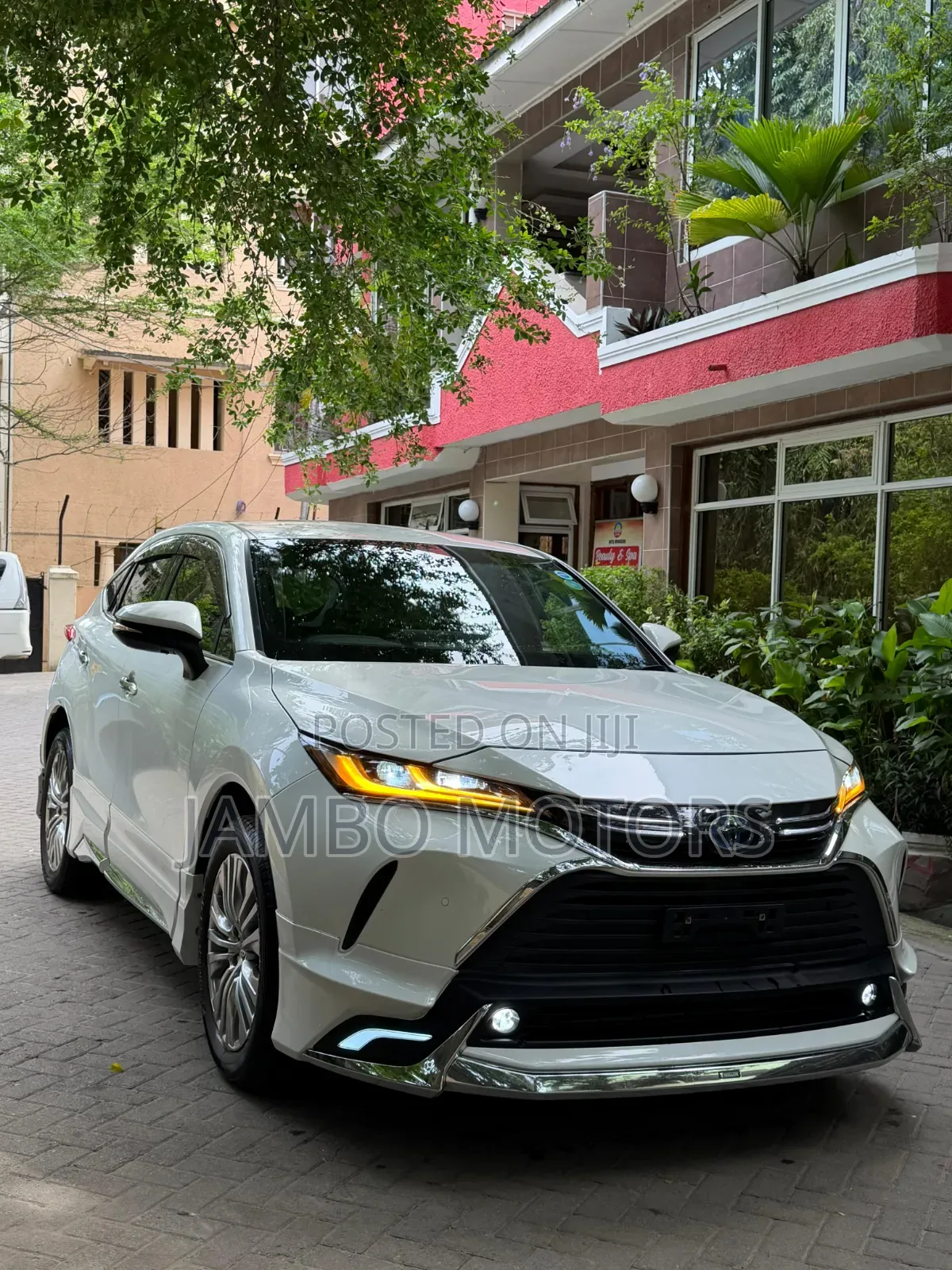 Toyota Harrier Hybrid Z Leather Package 2022 White