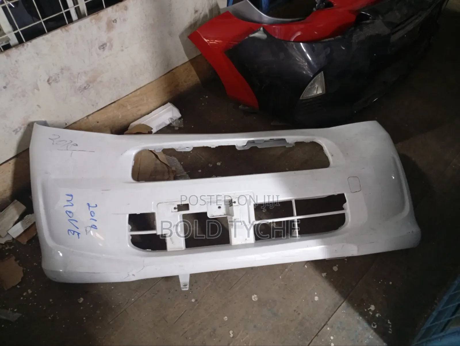 Daihatsu Move 2015 Front Bumper