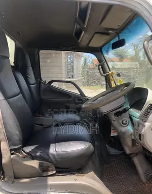 Toyota Toyoace Longchase