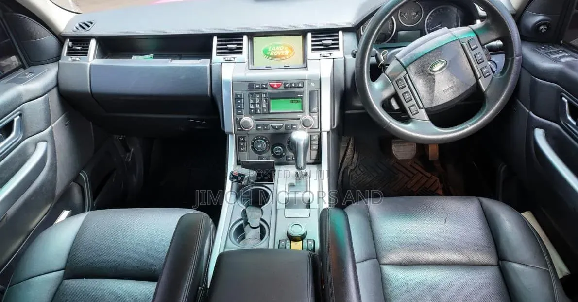 Land Rover Range Rover 2006 Pink