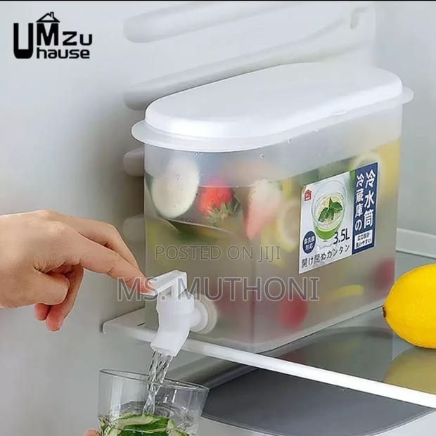 3.5-Liter Plastic Beverage Container - main view